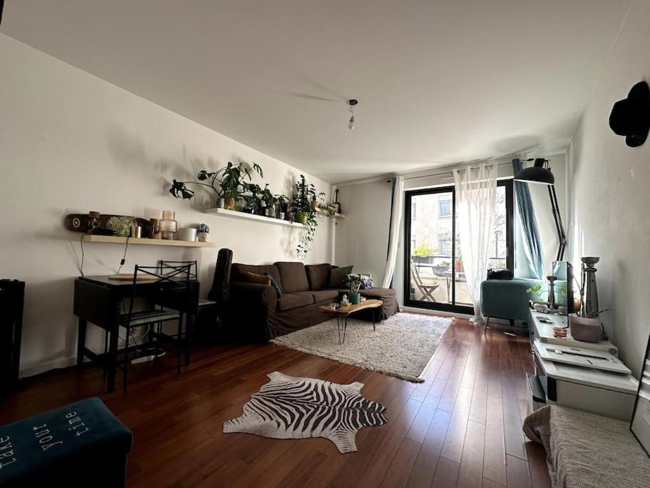 Appartement Lumineux Avec Balcon Levallois-Perret Exteriér fotografie